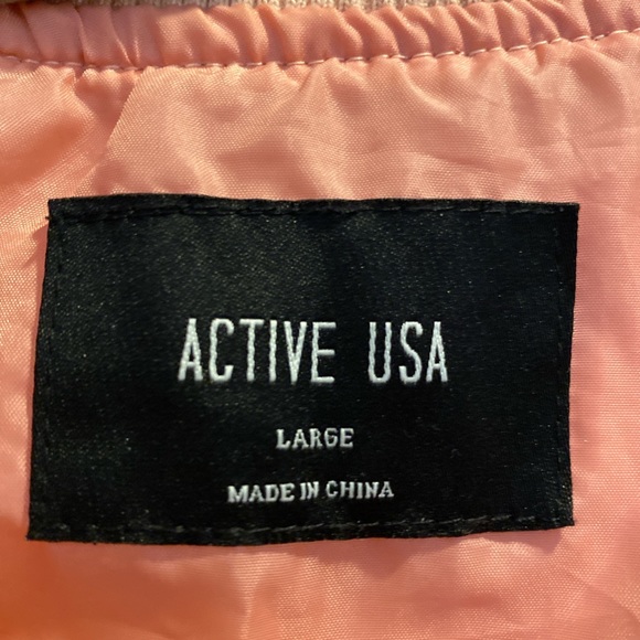 Jacket - Picture 2 of 3